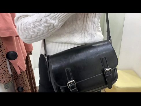 ❤️ Ëffentlech Masturbatioun vu jonke Bitch FeralBerry mat engem Dildo am Fittingsraum ❤ Sexvideo op Porno lb.fulldesisex.ru ❌️